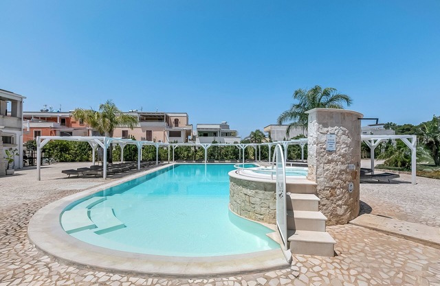 Pino 2 - 2 bedrooms Near The Sea, Nardò, Italy