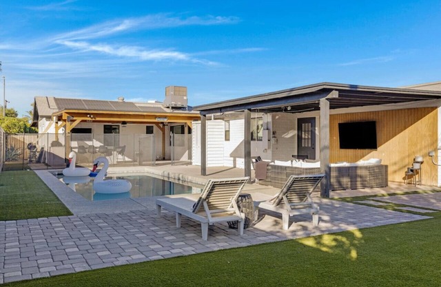 Playhouse Pool, Pickleball, Basketball, Axe Throwi