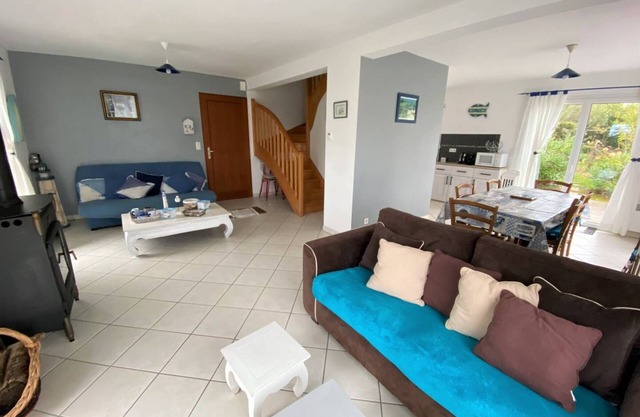 Pleasant house 500m from La Fresnaye beach, 3 bedrooms, sleeps 6