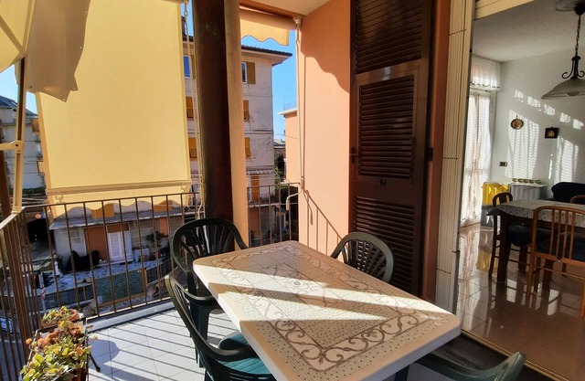 Pleasant little apartment 70m from the sea