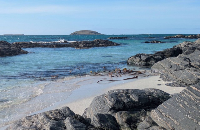 Pod Beag beside the sea, Isle of Eriskay