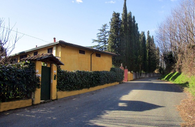Podere la Piana Cottage Cherry Tree