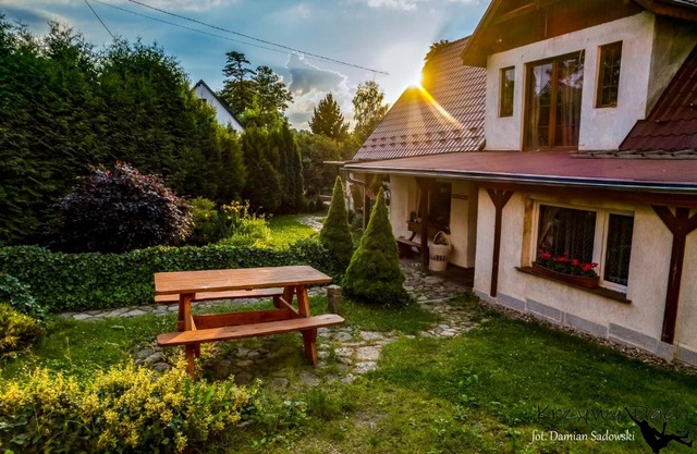 Pokoje pod Krzywym Dachem