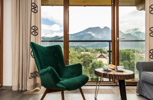 Polana Szymoszkowa Ski Resort - Mountain View Apartments