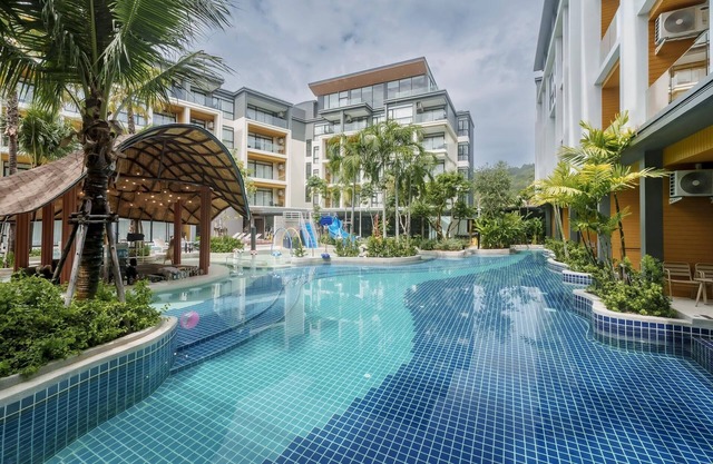 Pool View Condo 2204, Wyndham Garden