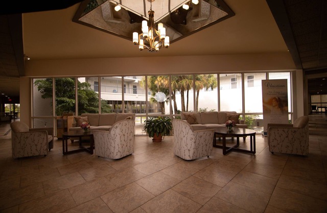 Port Labelle Inn & Conference Center