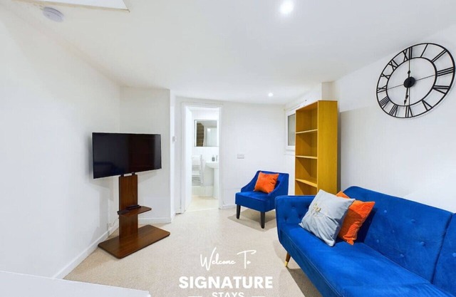 Portland Place | Central & Racecourse | Parking