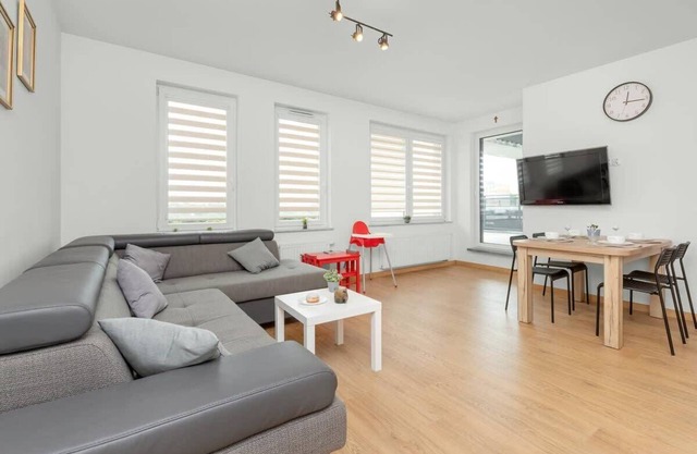 Powstańców Wielkopolskich 5G | Bright Apartment