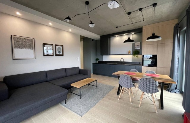 Poznan Surburb Apartament