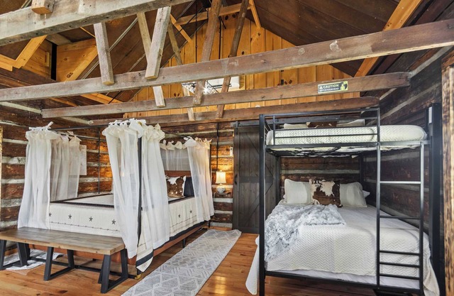 Prairie House on the Americana Farm