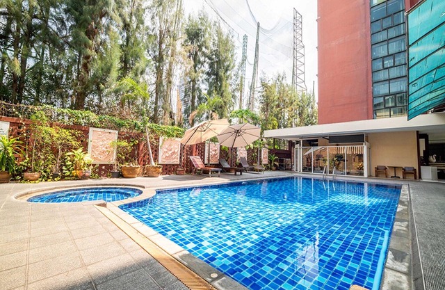 Premiere Double Stay | Relax in Seaside Luxury