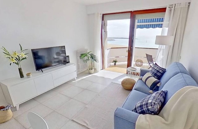 PREMIUM HABITAT DEL FAR