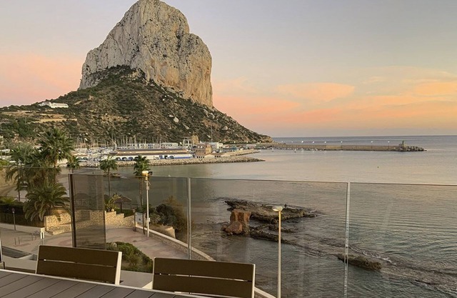 Premium Seaview Apartment with 3 Bedrooms