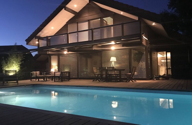 Premium villa with pool, just 10 minutes from Annecy