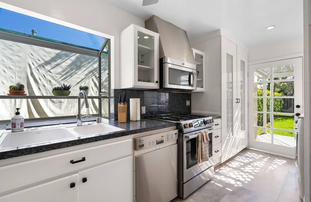 Prime Mar Vista location, 10 mins To The Beach