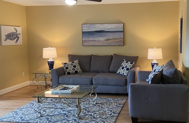 PRISTINE BEACH, GOLF, TENNIS! BEAUTIFUL AND SPACIOUS 2BR COURTSIDE VILLA!