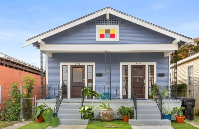 Pristine Mid-City 2BD | Courtyard | Pet Friendly