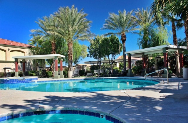 PRIVATE, FULLY FURNISHED CONDO IN GATED COMMUNITY OF SEVEN HILLS, HENDERSON NV.