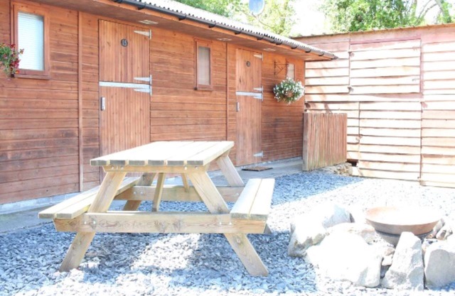 Private Heated Bedroom at Torrent Walk Bunkhouse in Heart of Snowdonia. Sleeps 6