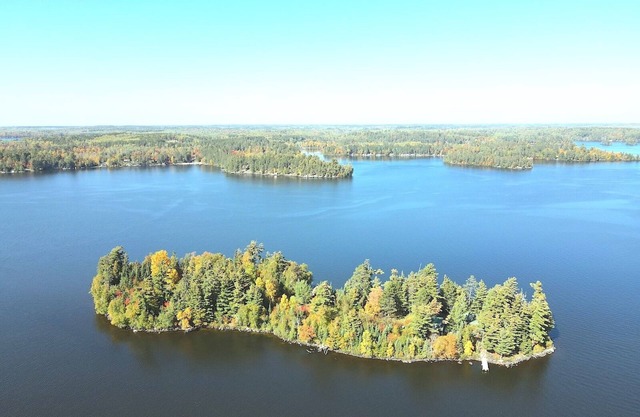Private Island Lake Vermilion
