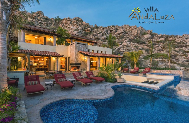 Private Luxury Villa in Pedregal Overlooking Ocean w/Concierge & in-house Chef