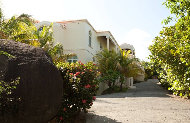 Private Luxury Villas