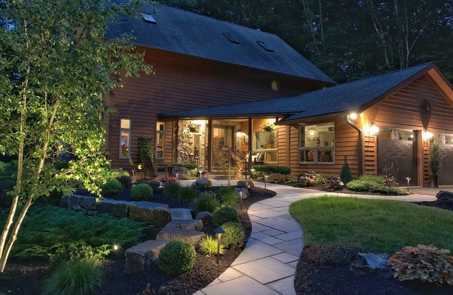 Private Oasis minutes to downtown Saratoga Springs