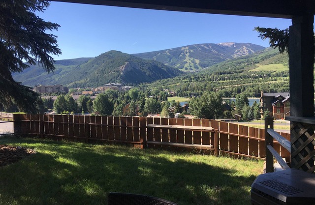 Private one bed/bath with views of the Beaver Creek ski resort.