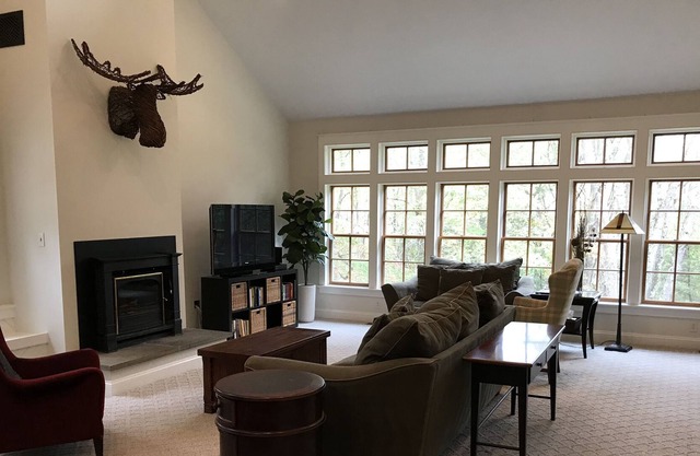 Private & peaceful close to West Chester