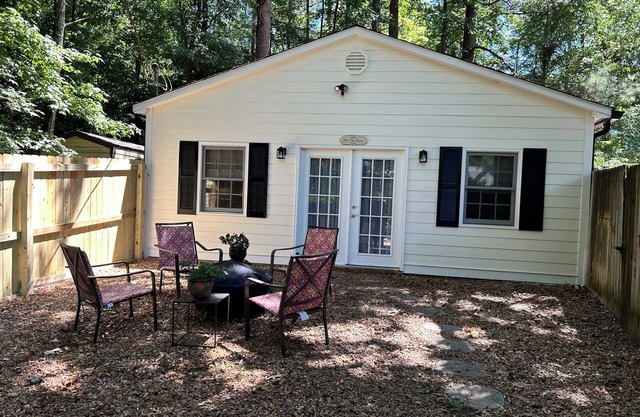 Private Pet Friendly Cottage
