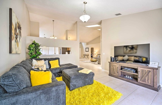 Private Pool & Yard: Airy Kissimmee Retreat!