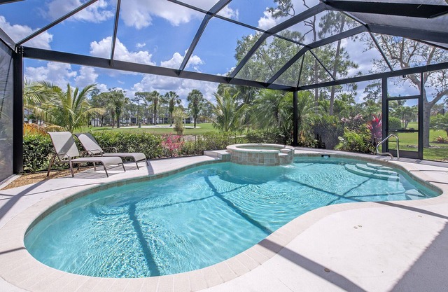 Private Relaxing Villa | King Beds