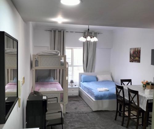Private Studio Apartment in Tecom next to Metro station