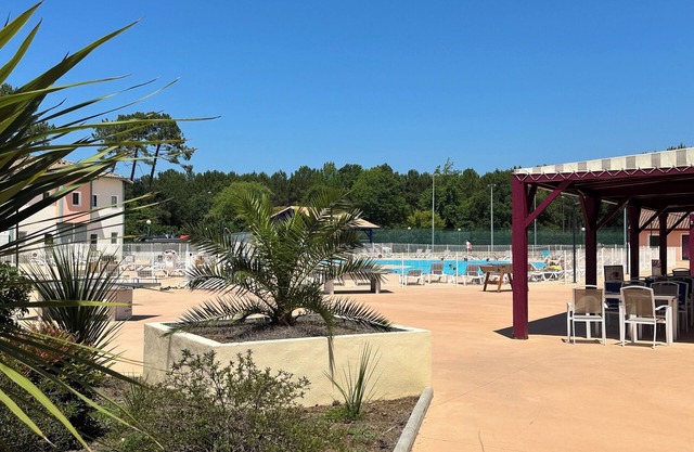 PROMO ☀️☀️☀️ LES VILLAS DU LAC, swimming pool, tennis, petanque, mini golf