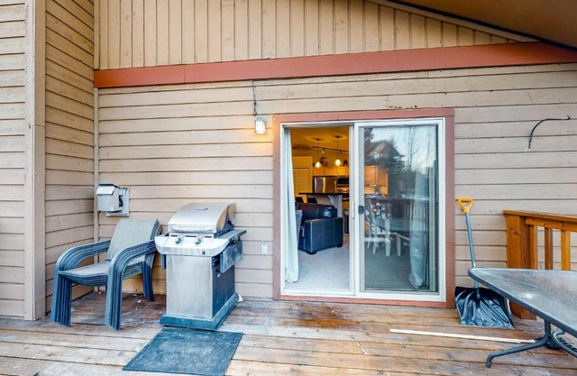 Prospector Village 105