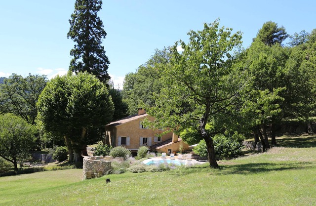 Provence Superb Bastide with Pool in Private 15 Acres Vale near Lake