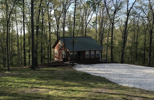 Pruitt Mountaintop Cabin Rental