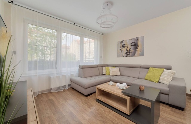 Prusa 8 | Elegant Apartment | Parking, Terrace
