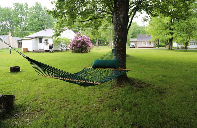 Pymatuning Lake Walking distance to Espyville Marina!