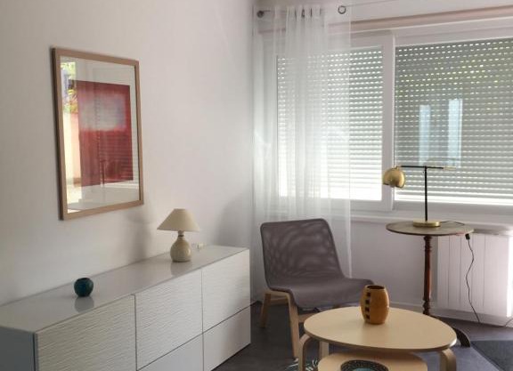 Pyramides, maison de ville de charme 6pers, 2 Chambres, terrasse