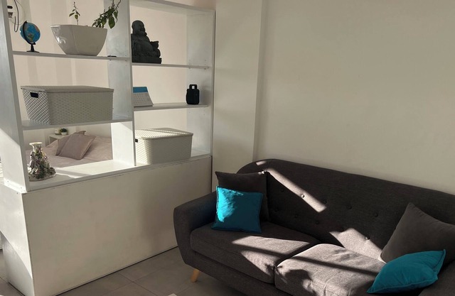 Quédate aquí! Studio completo en caballito