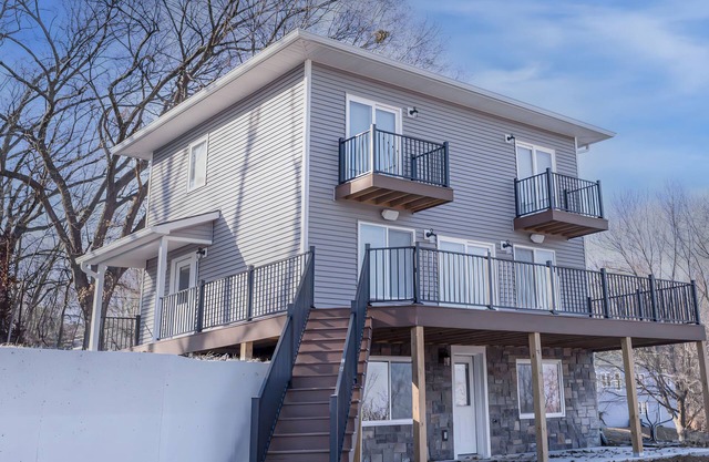 Quaint house on the bluffs overlooking the scenic Missouri River.