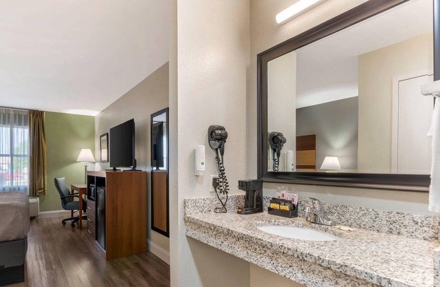 Quality Inn Loganville US Highway 78