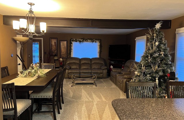 Quiet and relaxing , located in the heart of Iron Mountain
