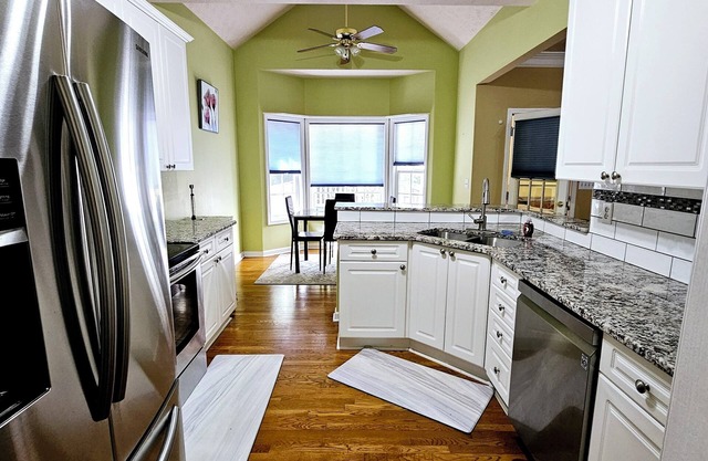 Quiet Comfort: 3BR/2BA Retreat Near Douglasville Attractions!