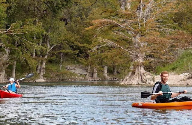 Quiet escape from the city, come enjoy the Texas Hill Country!