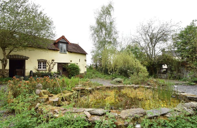 Quiet Normandy Hideaway