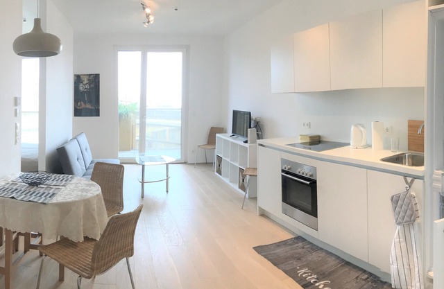 Quiet studio at the main station/Belvedere