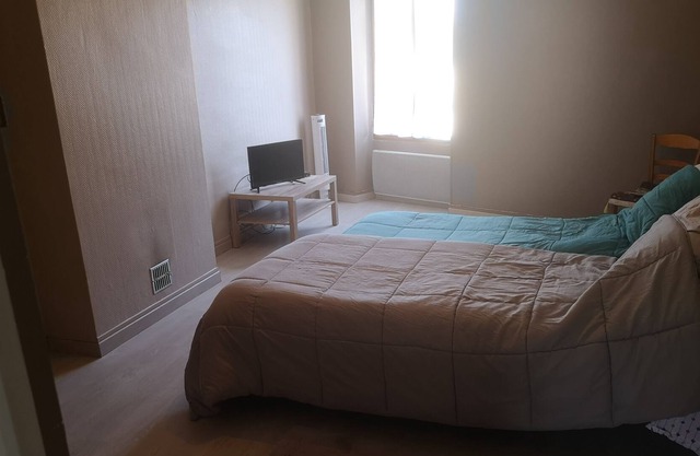 quiet studio for rent