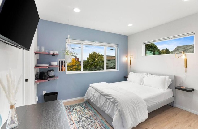 Quinn's sweet suite - Micro Studio - 91Walkscore